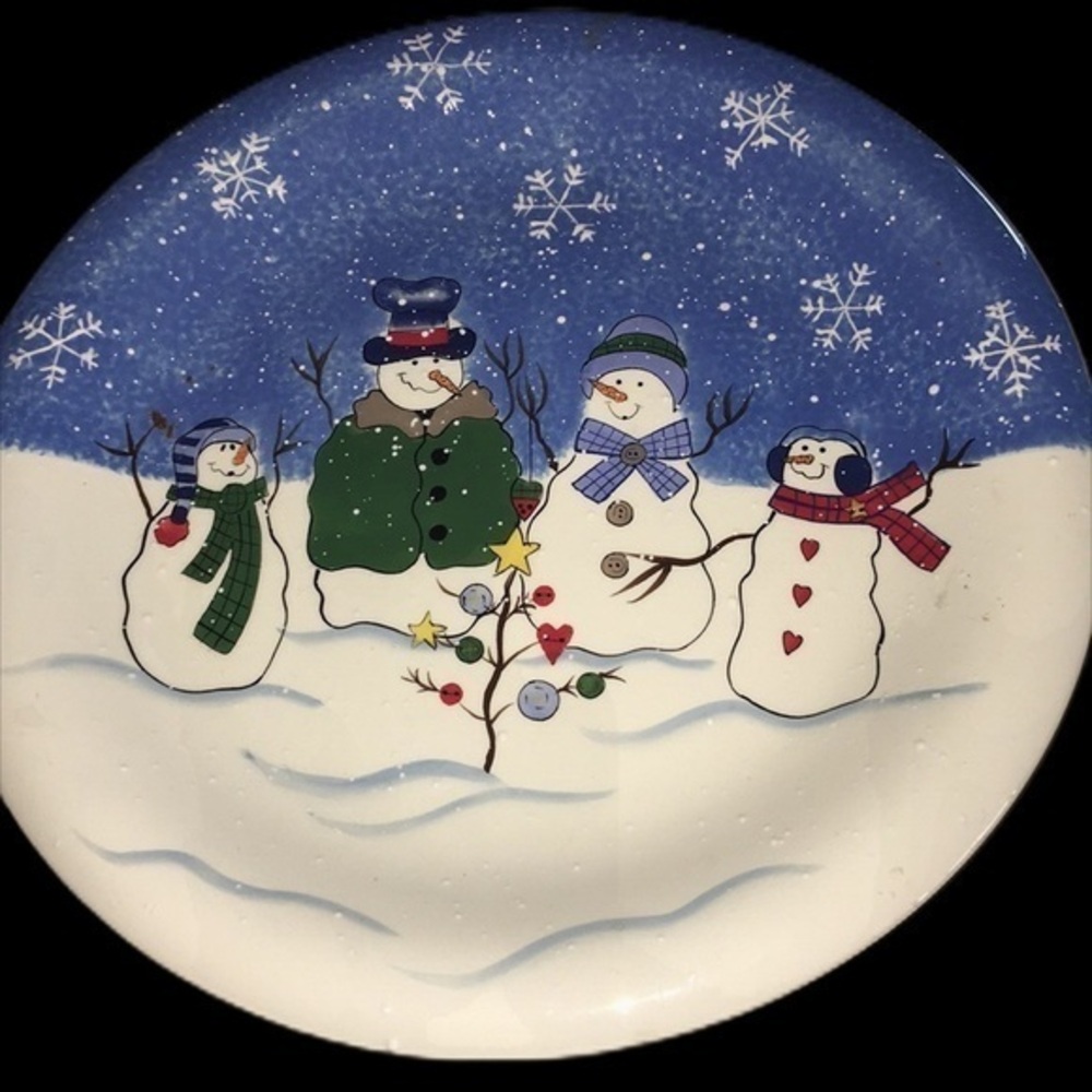 Button Tree Button Up by St Nicholas  Dinner Plate
